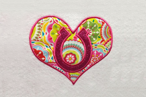 Horseshoe Heart Applique: A Designer’s Practical Review